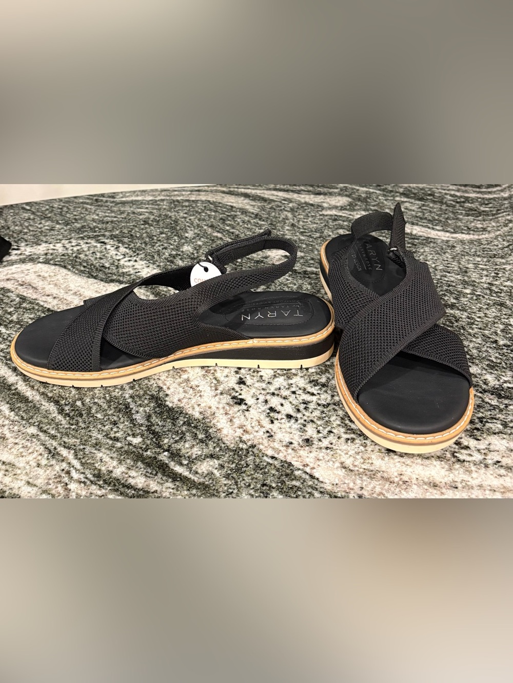 Taryn Rose Knit platform Slingback Sandal in Black size 9